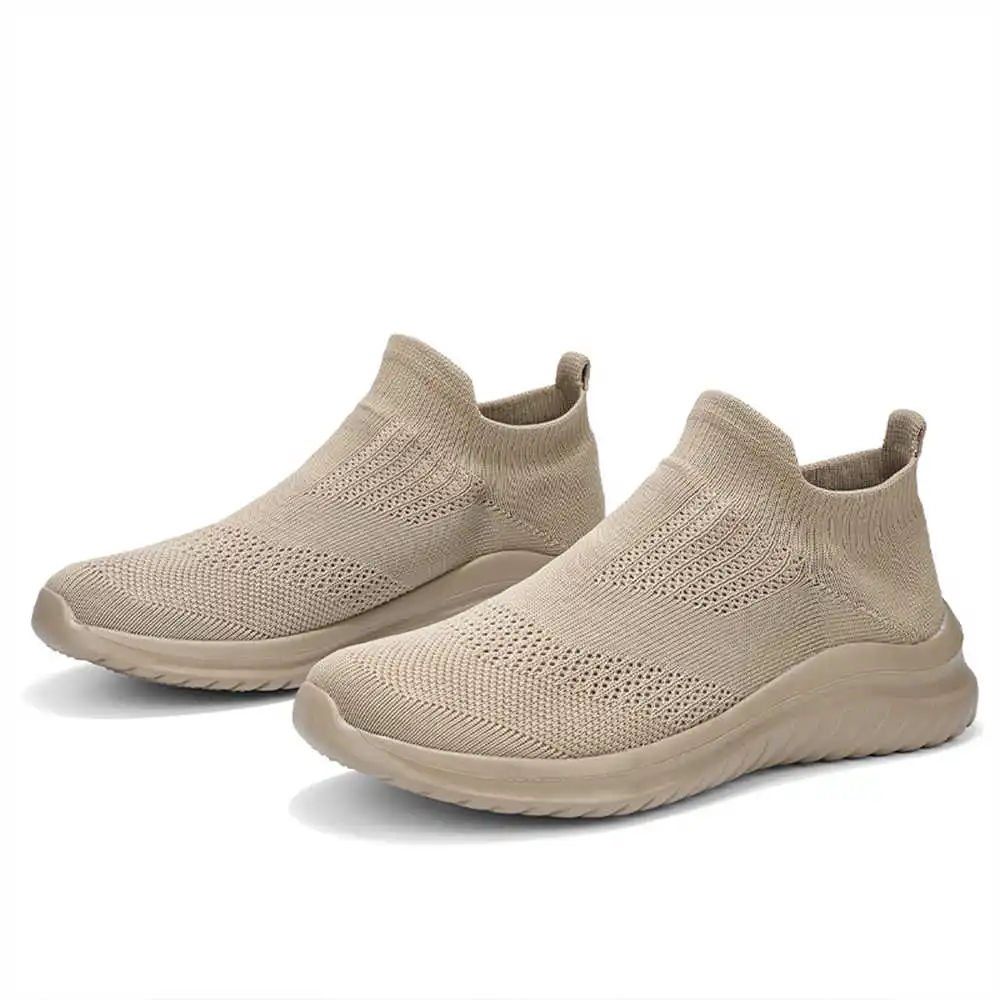 Beige Zachte Nieuwe Nieuwighei - Tech Accessories For College recensie en prijs